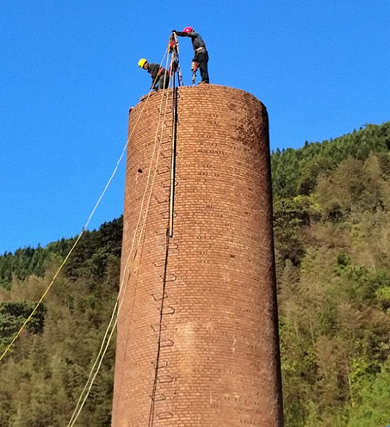 濟南煙囪拆除公司:綠色拆除,安全環(huán)保并重
